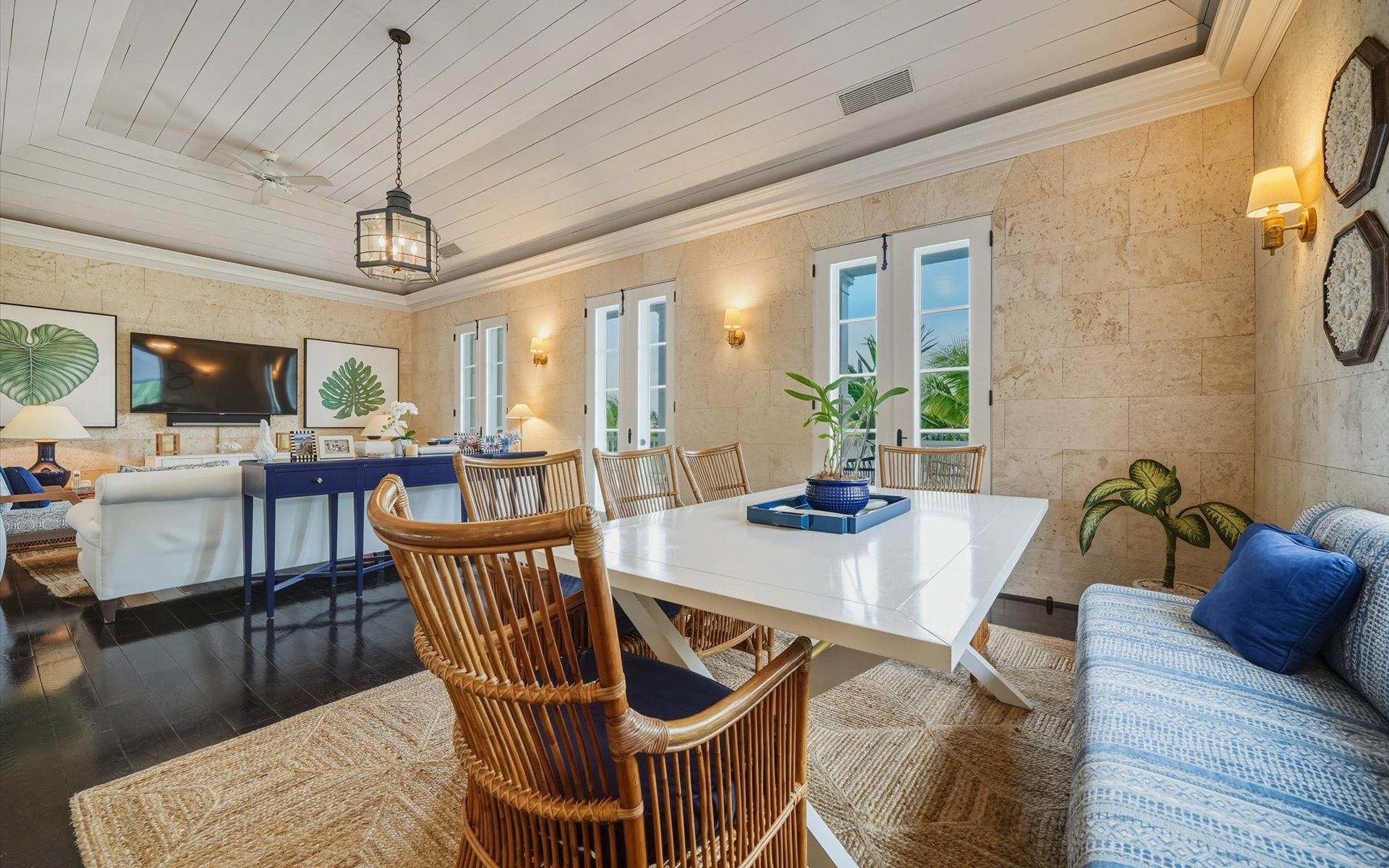 MARINA TOWNHOUSE Unit: 10