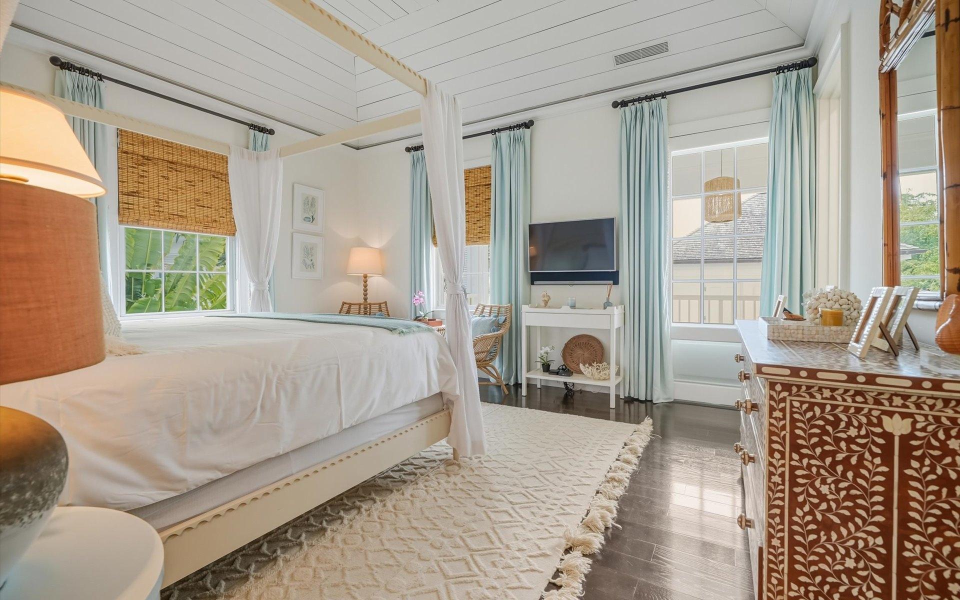 MARINA TOWNHOUSE Unit: 10