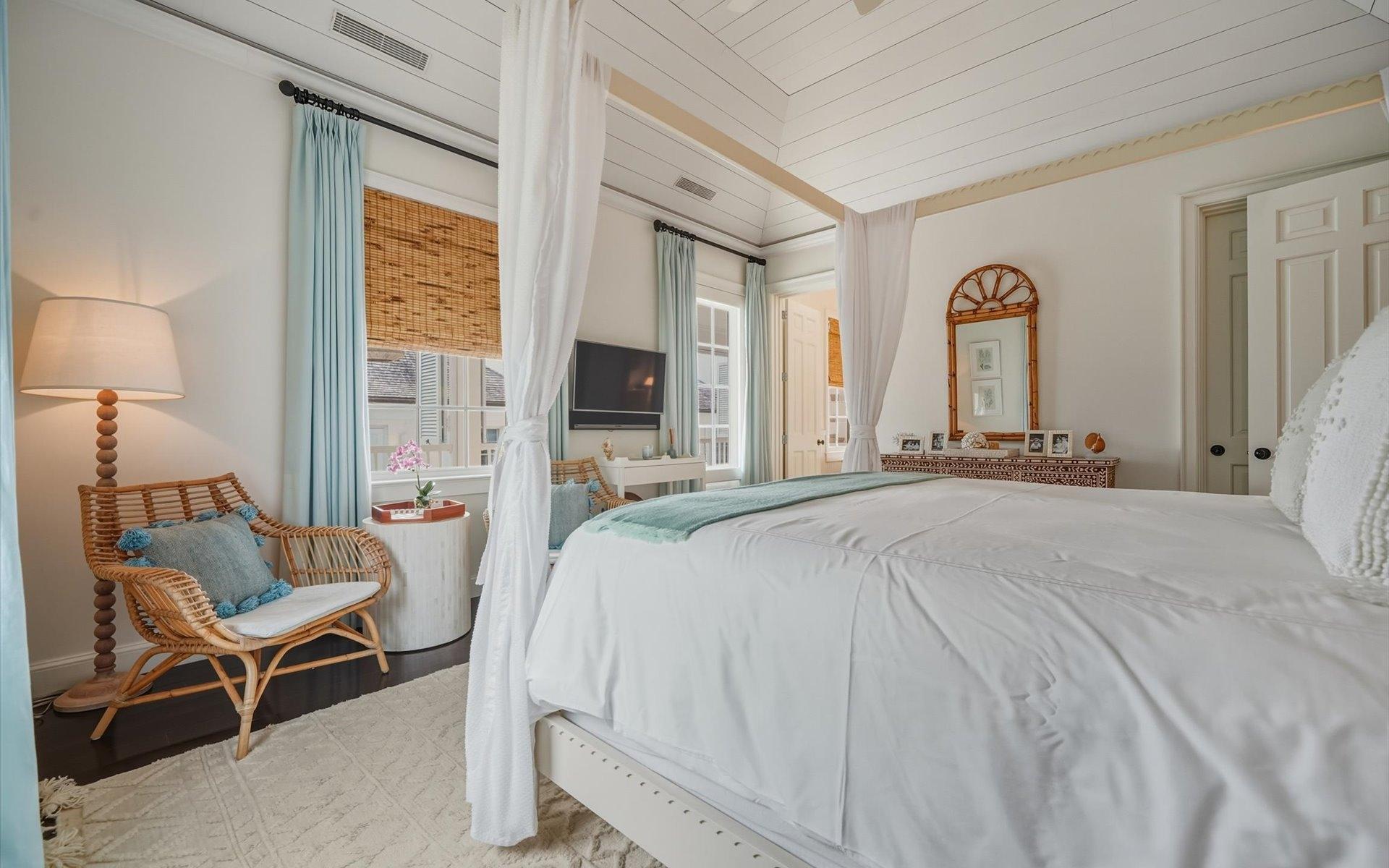 MARINA TOWNHOUSE Unit: 10