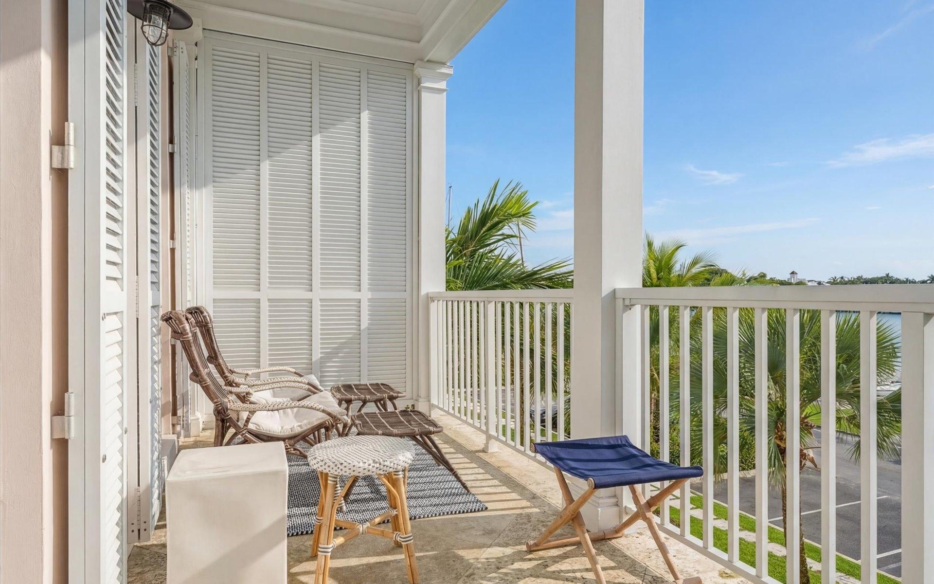 MARINA TOWNHOUSE Unit: 10