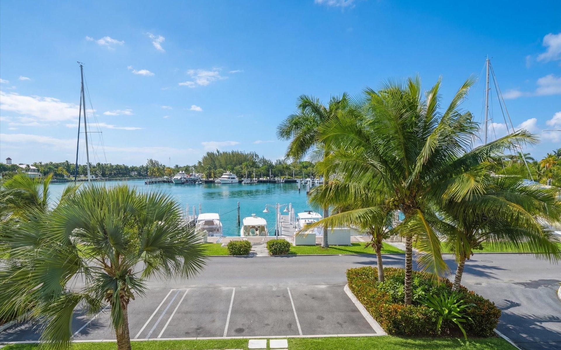 MARINA TOWNHOUSE Unit: 10