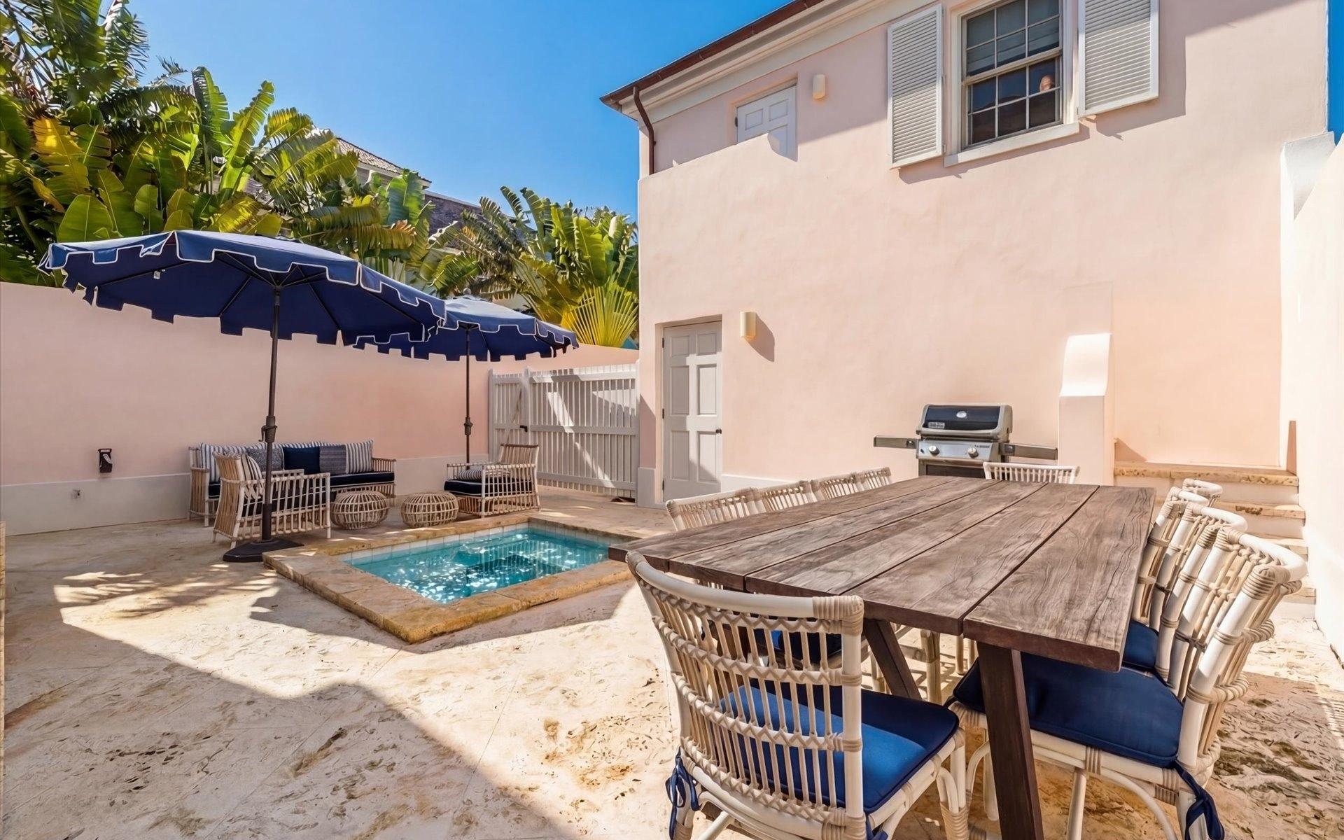 MARINA TOWNHOUSE Unit: 10