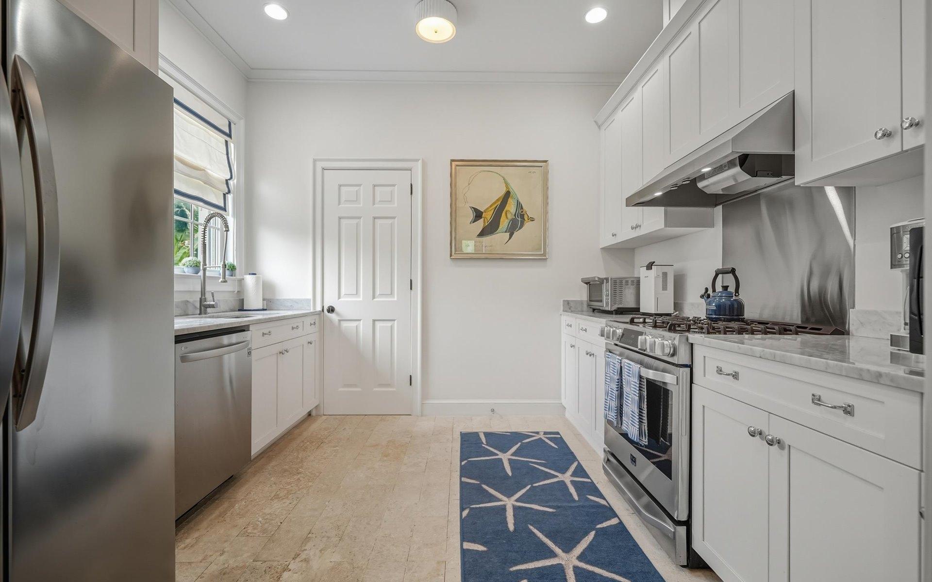 MARINA TOWNHOUSE Unit: 10