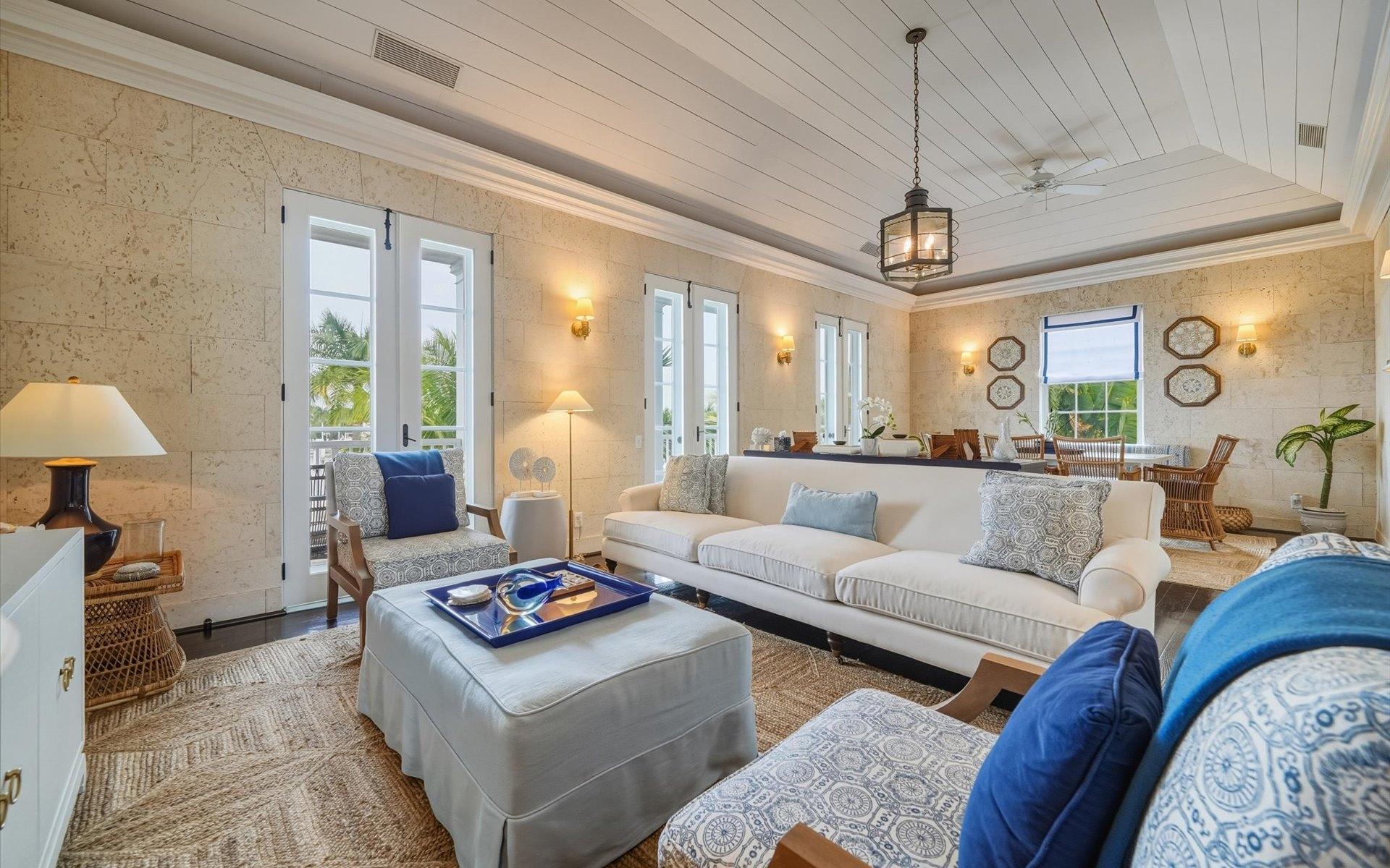 MARINA TOWNHOUSE Unit: 10