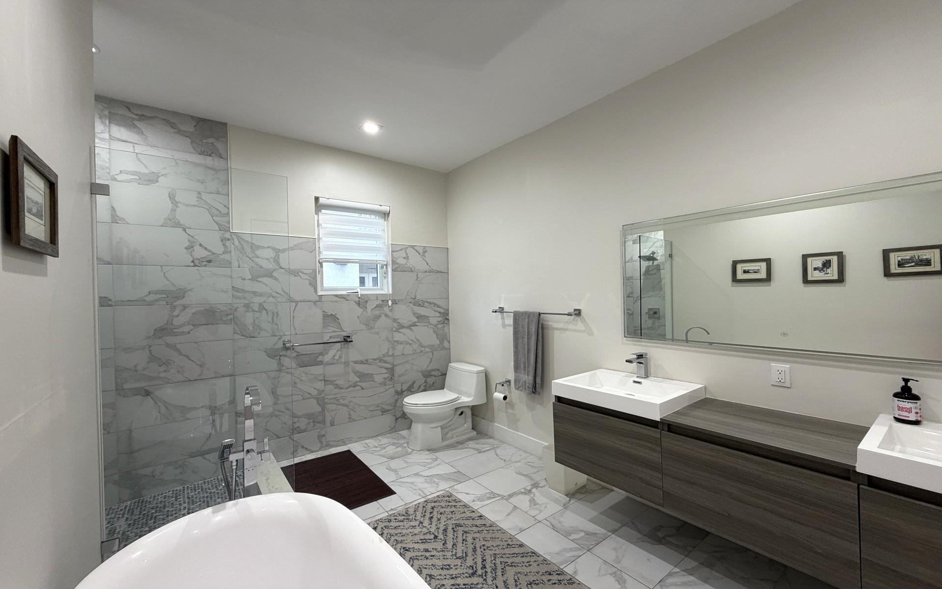 COCONUT COVE RENTAL Unit: 201
