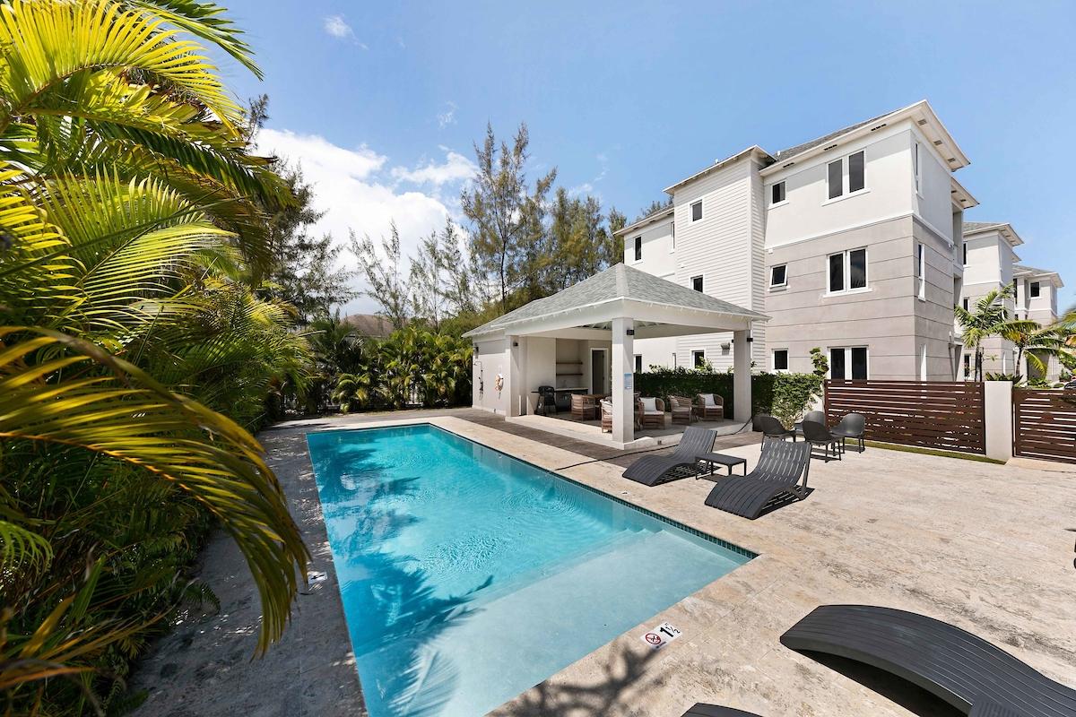 COCONUT COVE RENTAL Unit: 201