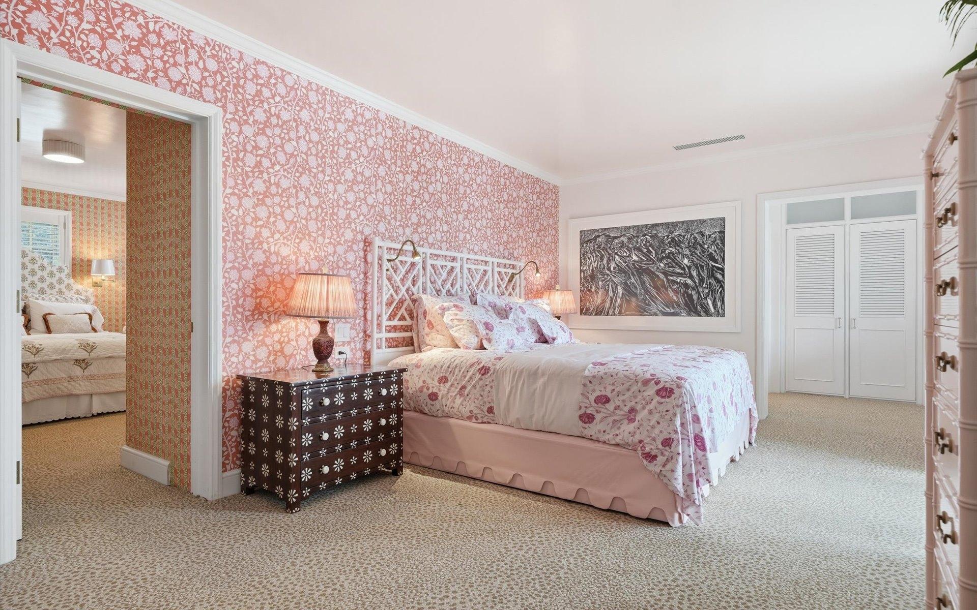 COTTAGE 105, EDGEWATER DR