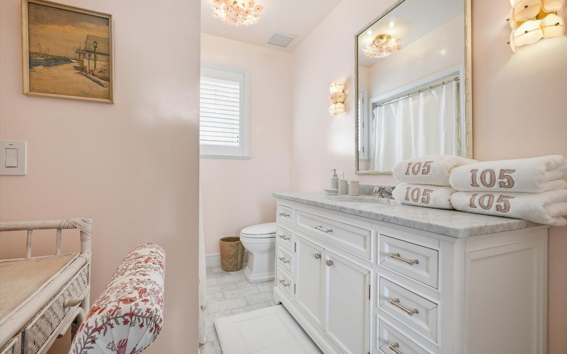 COTTAGE 105, EDGEWATER DR
