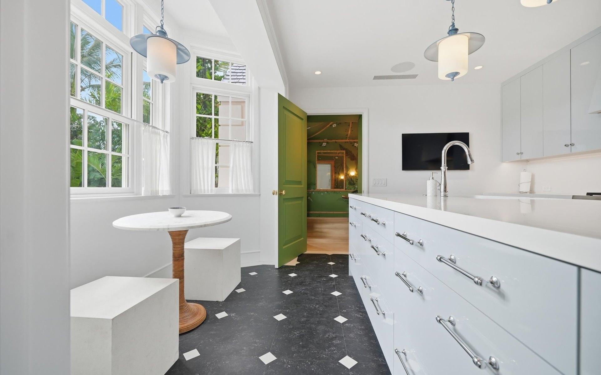 COTTAGE 105, EDGEWATER DR