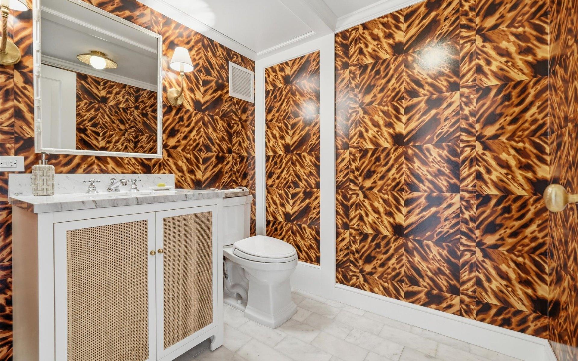 COTTAGE 105, EDGEWATER DR