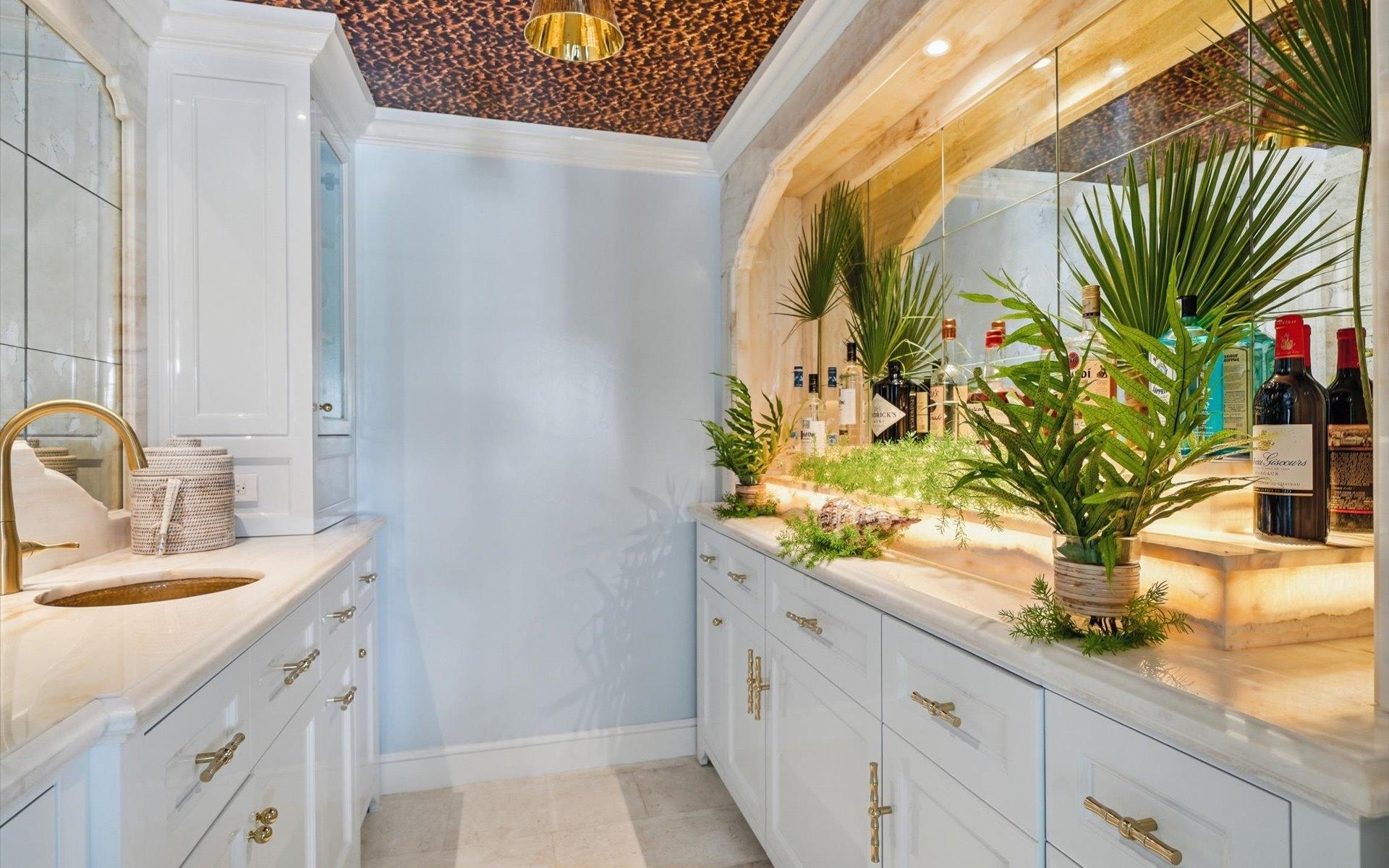 COTTAGE 105, EDGEWATER DR