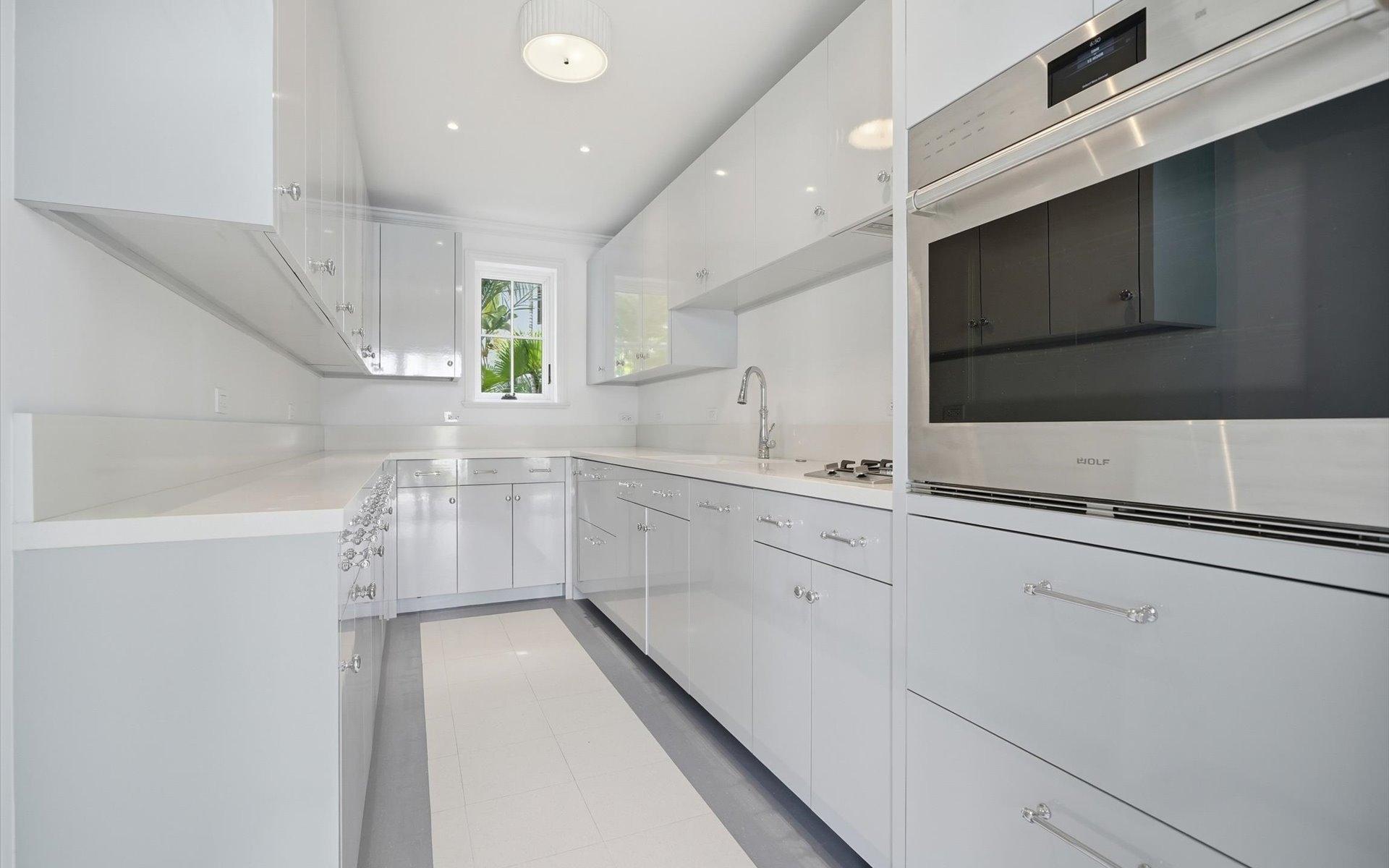 COTTAGE 105, EDGEWATER DR