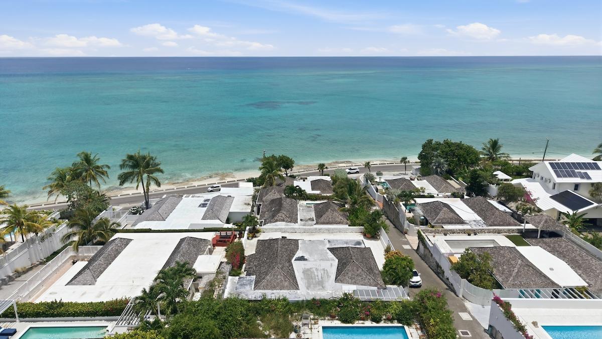 6 WESTERN SHORES