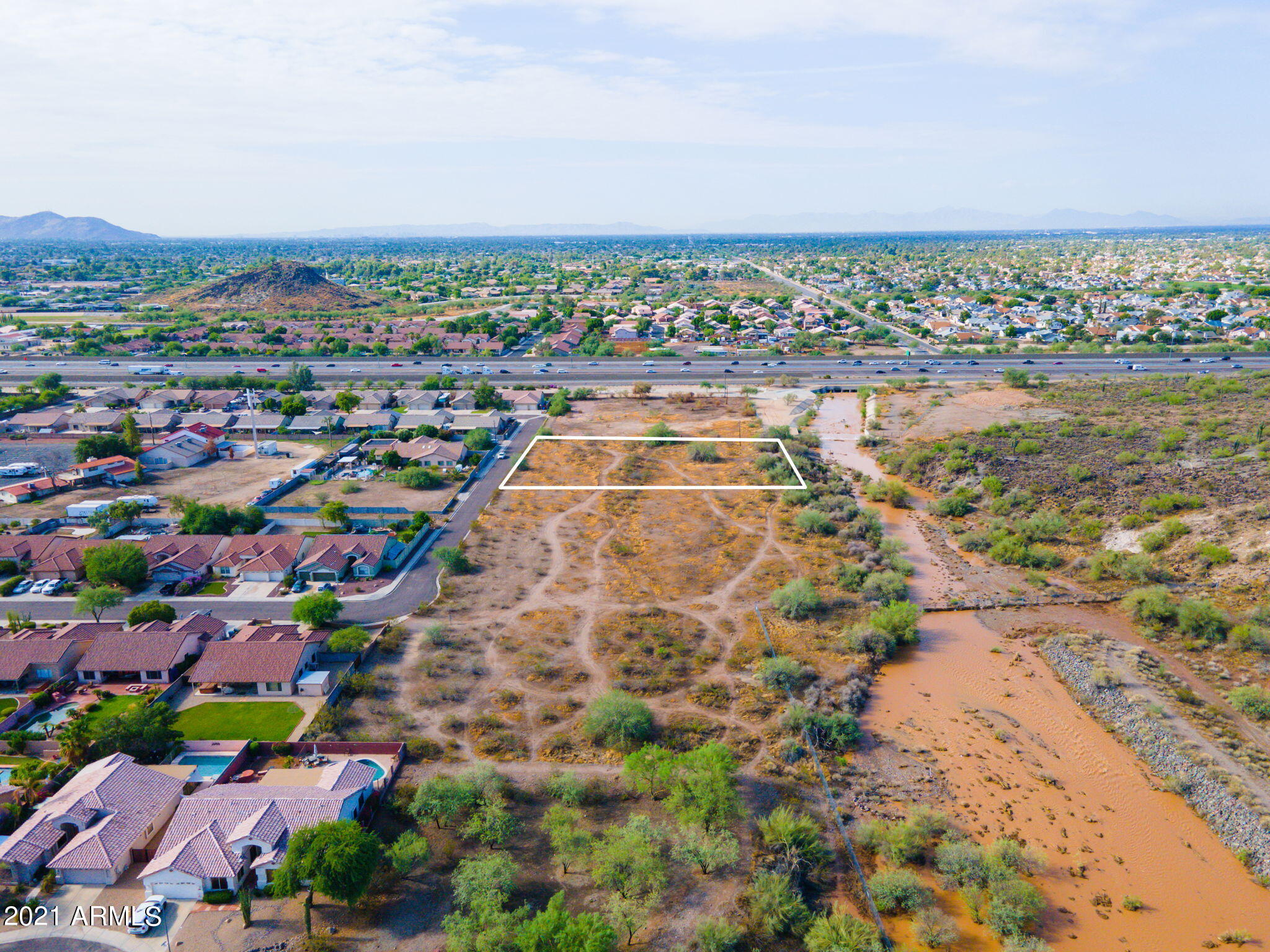 0 N 42nd Avenue -