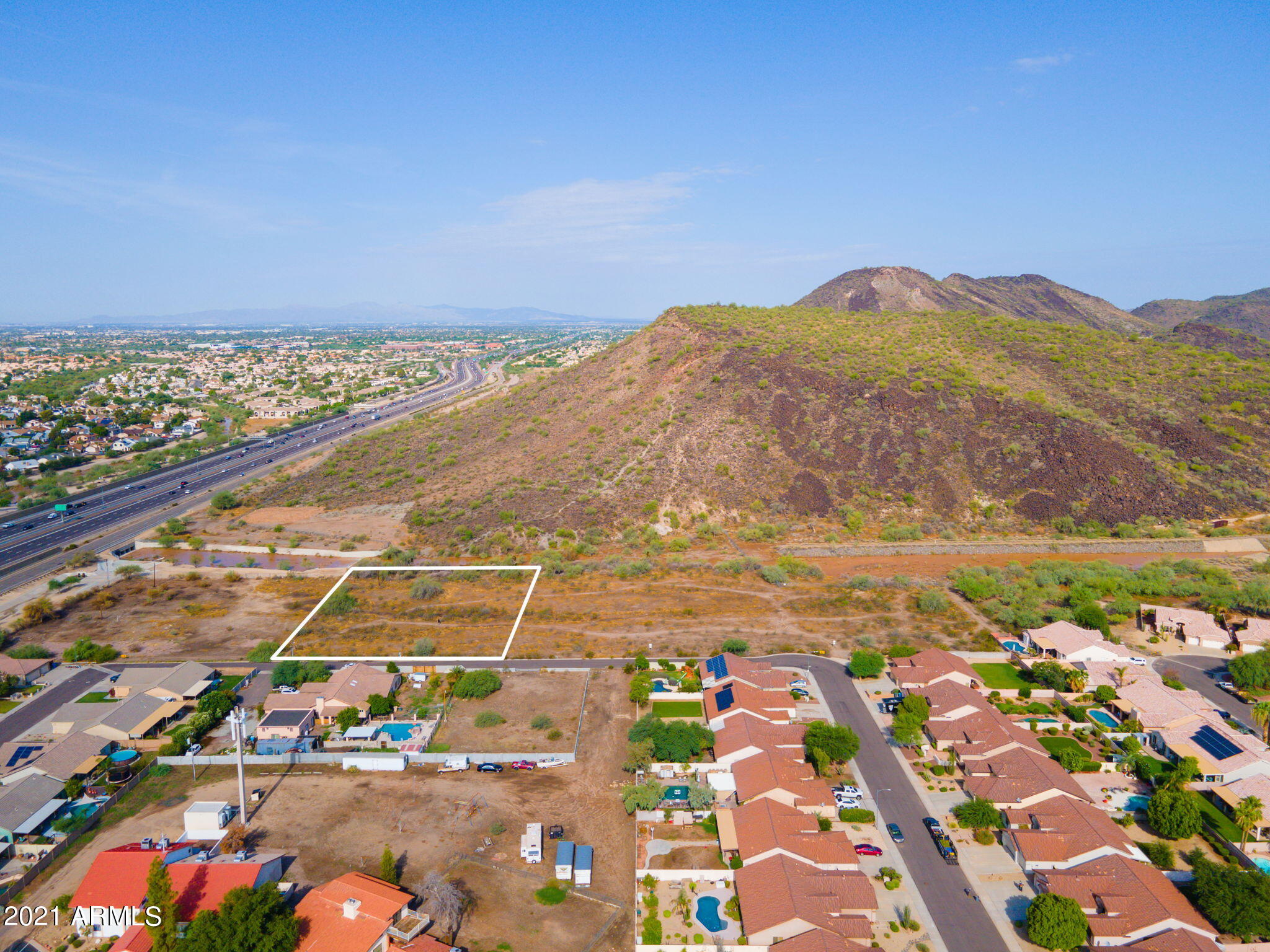 0 N 42nd Avenue -