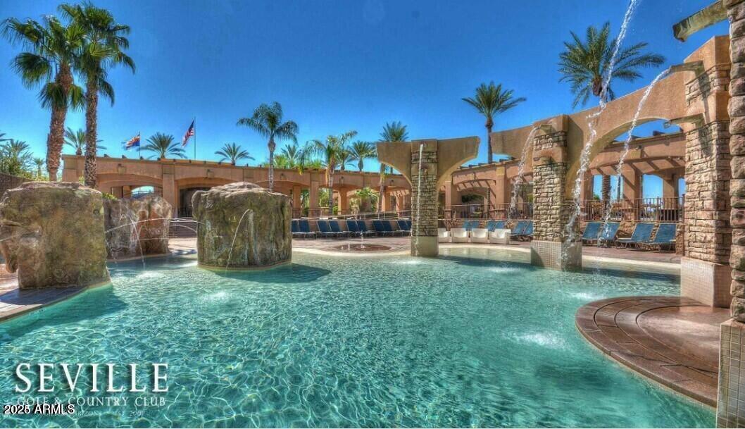 3718 E VALLEJO Drive