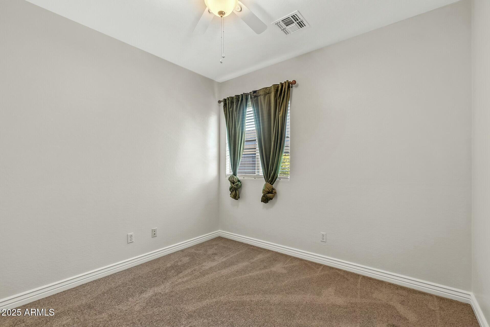 3718 E VALLEJO Drive