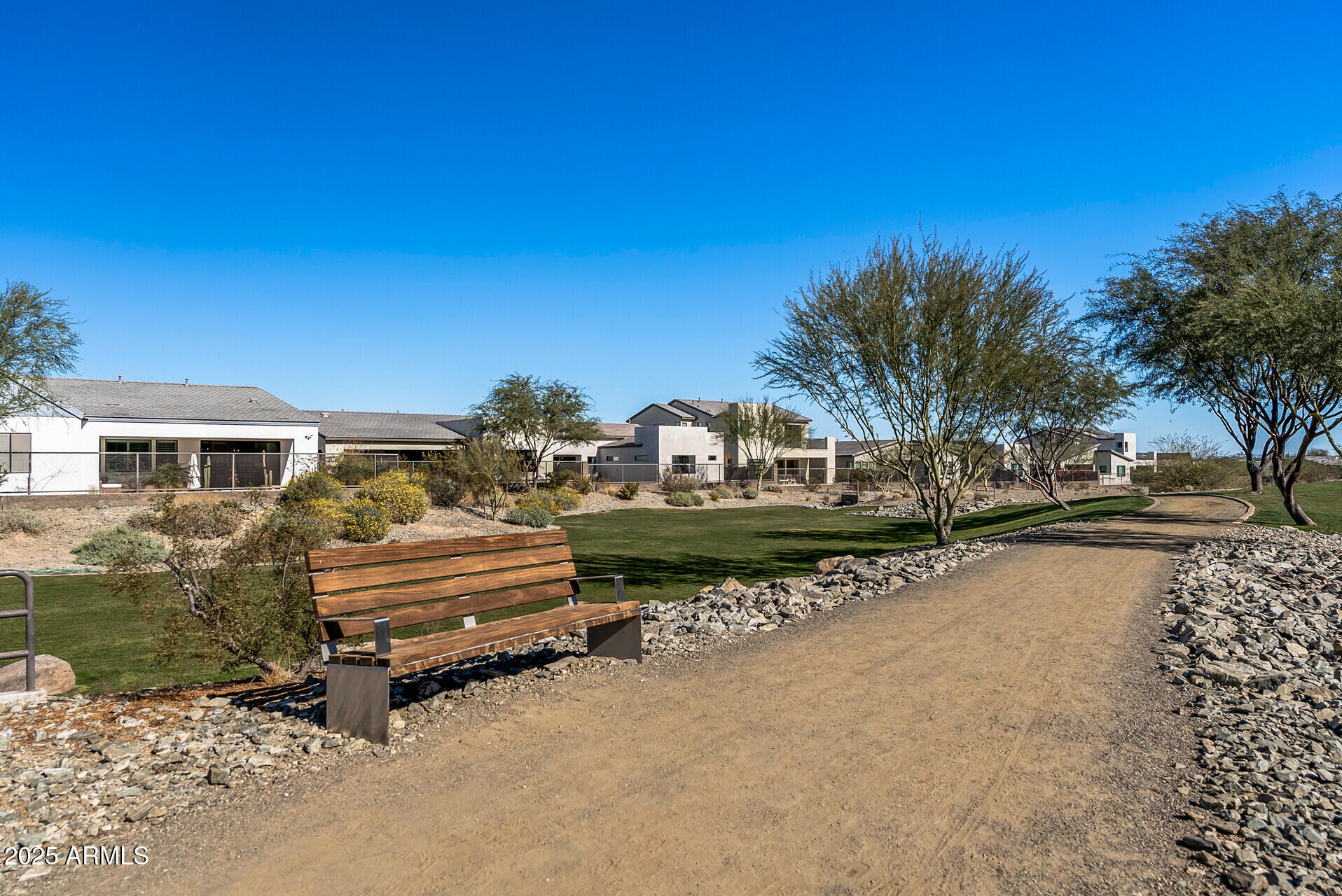 1113 E LA MIRADA Drive