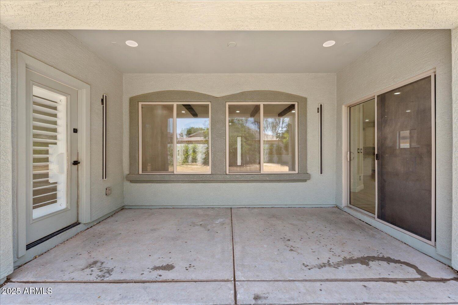 4278 E DEL RIO Drive