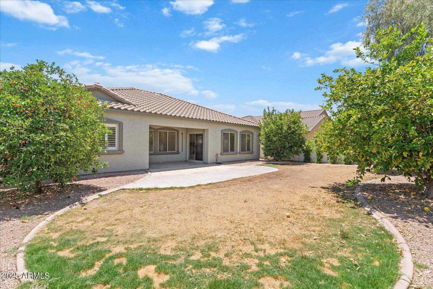 4278 E DEL RIO Drive