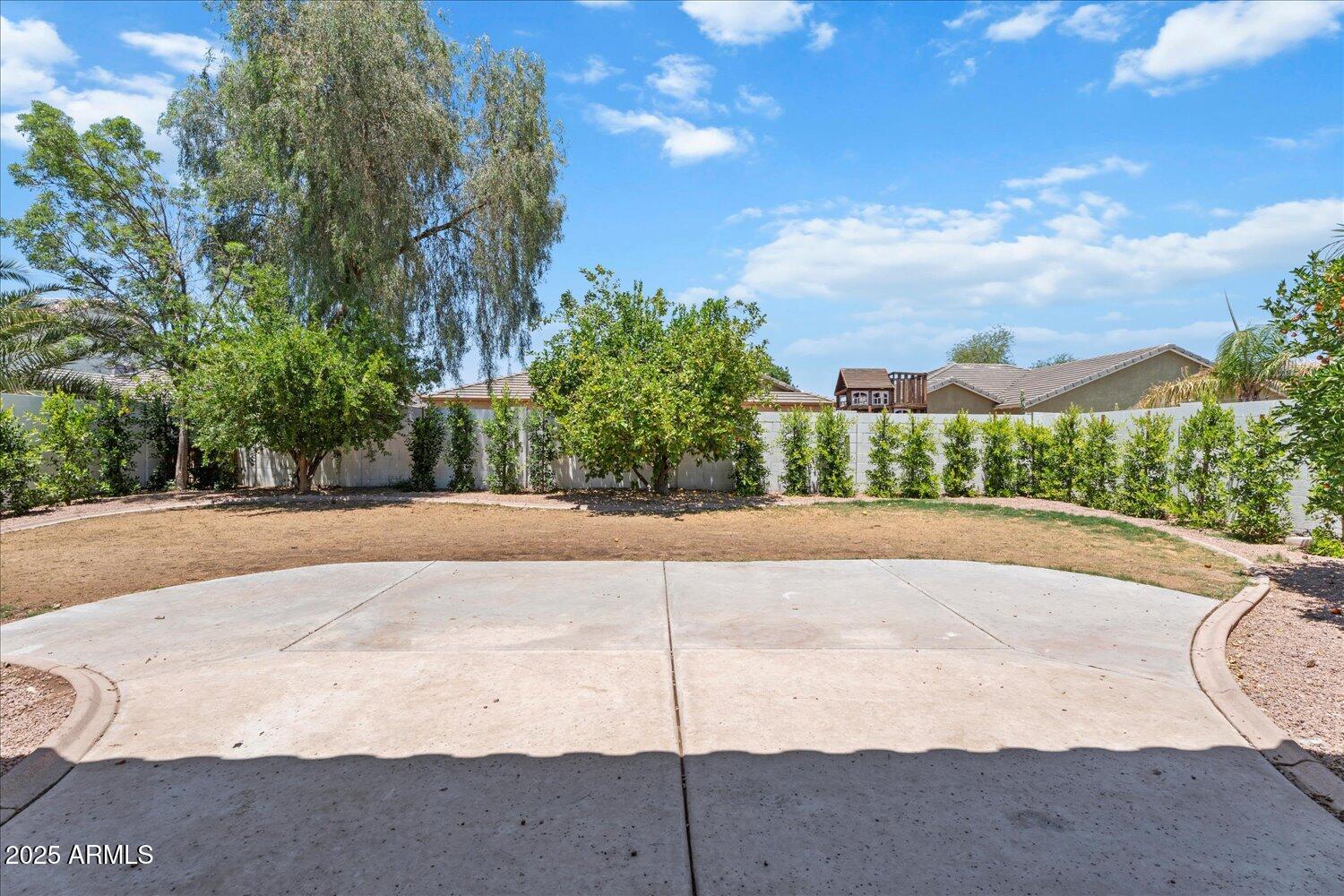 4278 E DEL RIO Drive