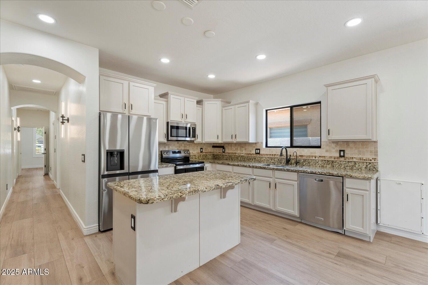 4278 E DEL RIO Drive