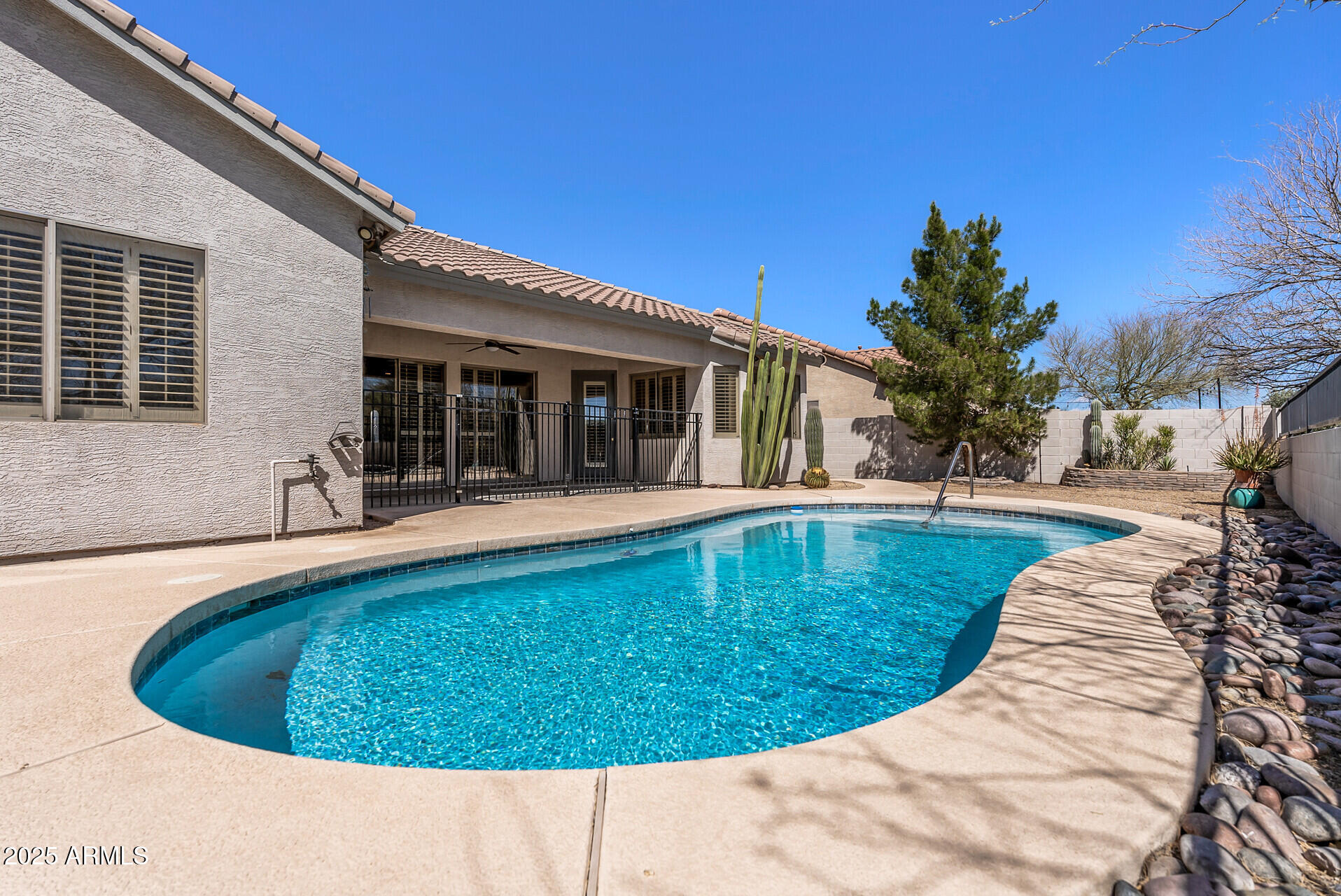 7329 W TETHER Trail
