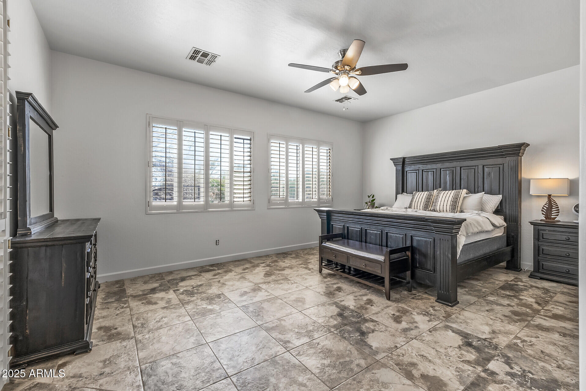 7329 W TETHER Trail