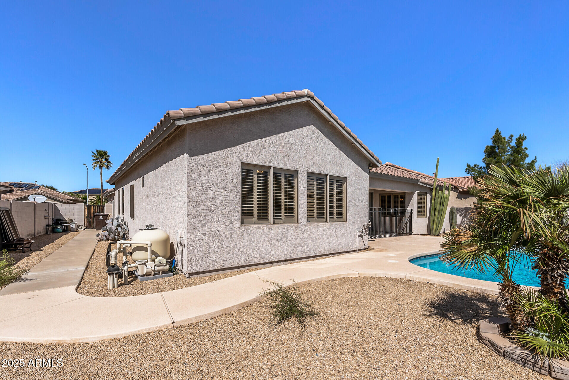 7329 W TETHER Trail