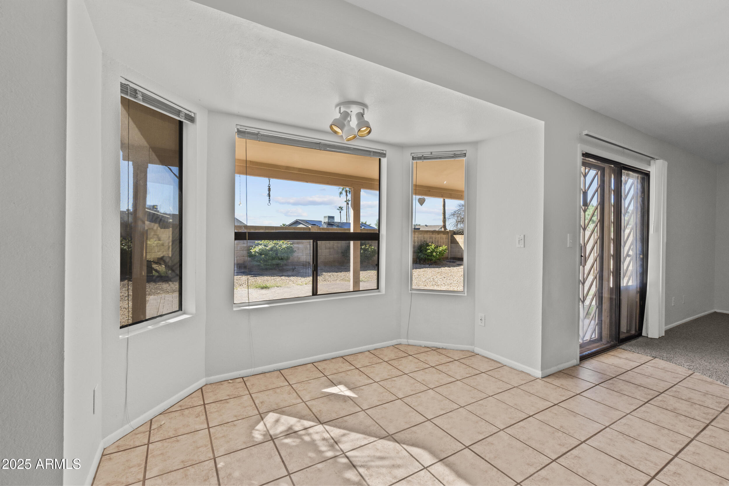 4119 W SAINT JOHN Road