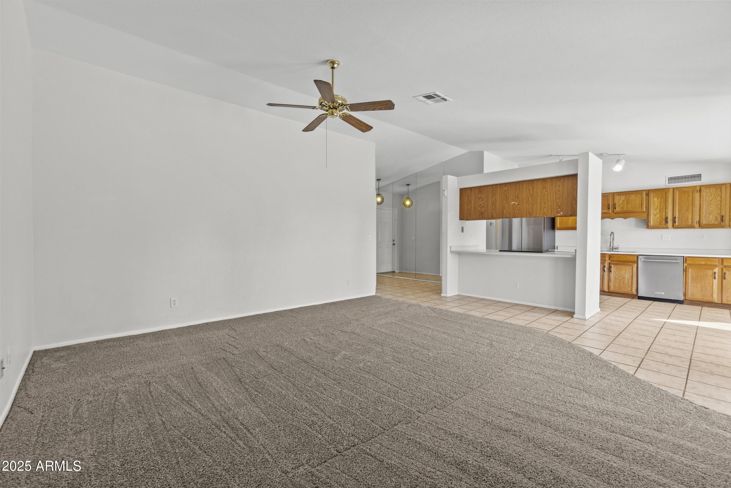 4119 W SAINT JOHN Road