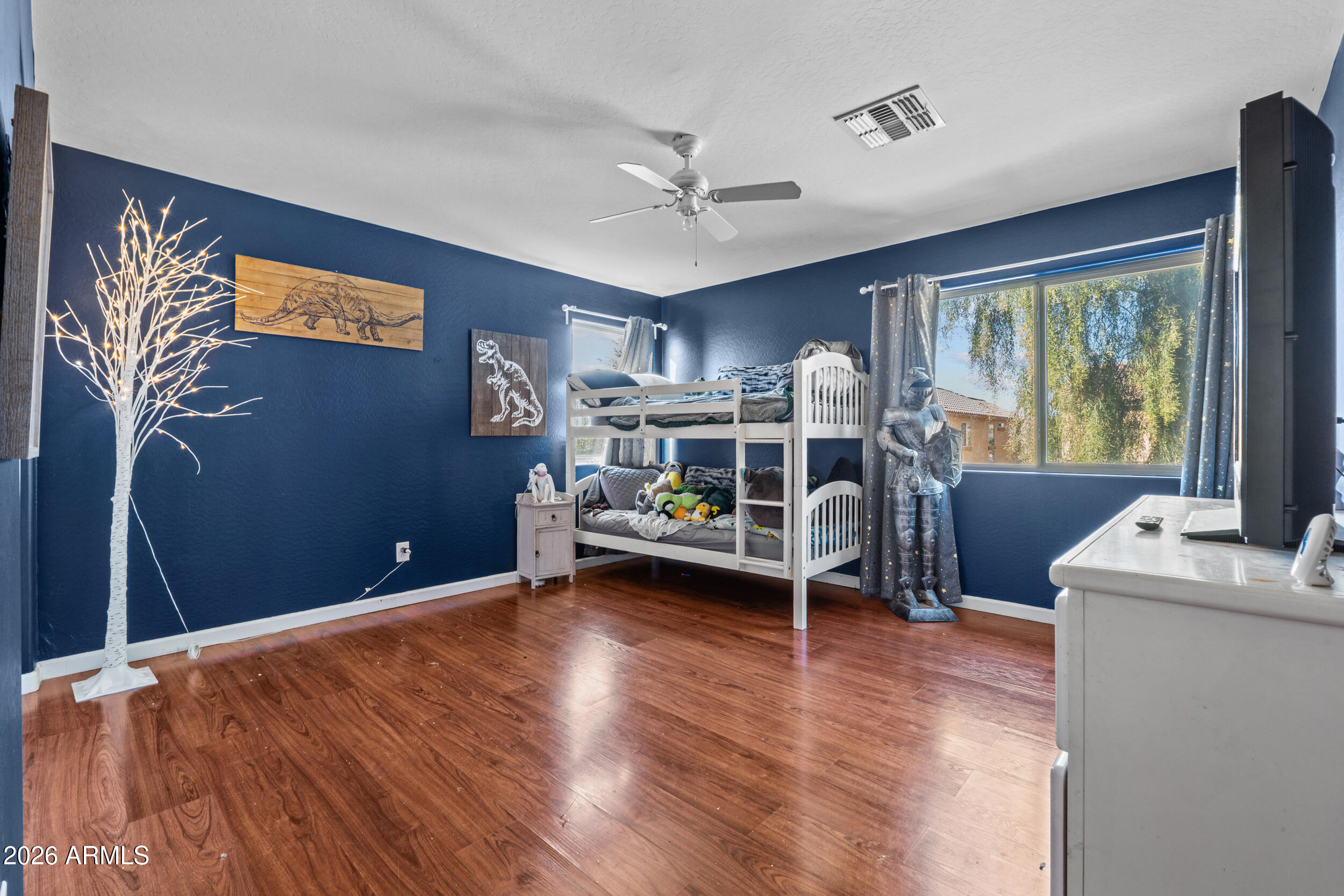 21420 E ROUNDUP Way