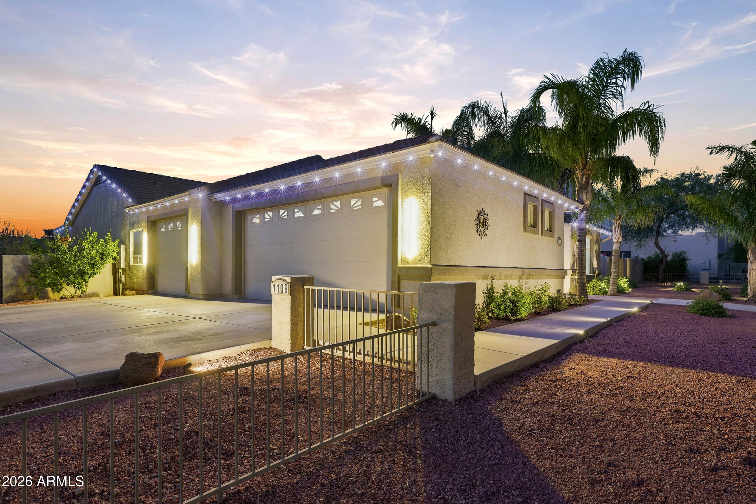 1106 E CIRCLE MOUNTAIN Road