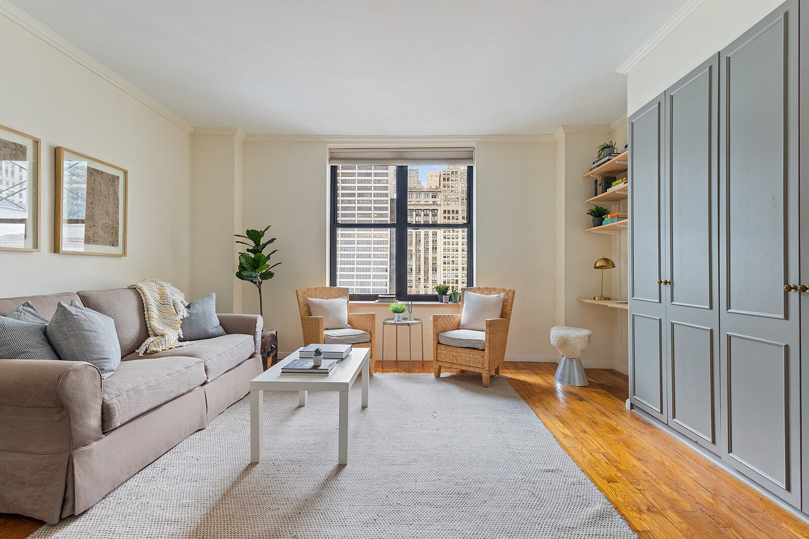 32 W 40TH Street 8E
