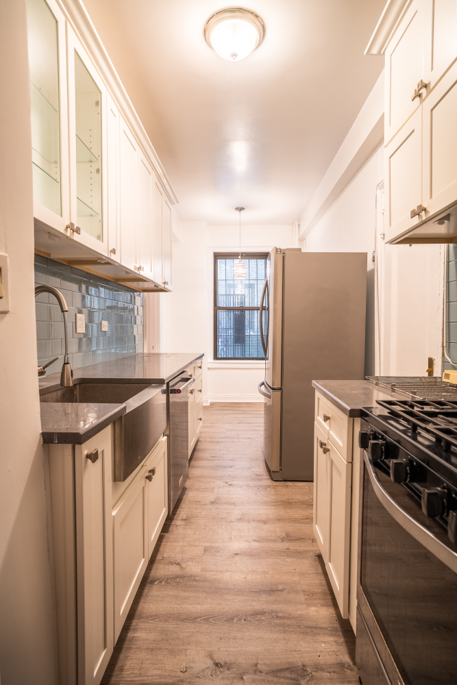 172 E 4TH Street 2D