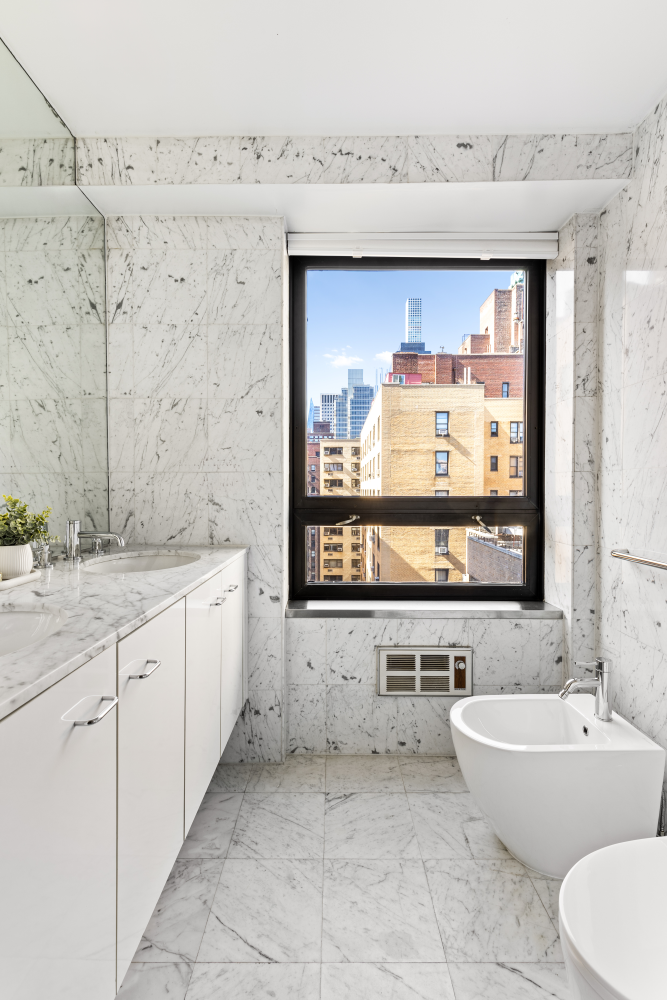 415 E 54TH Street 14E