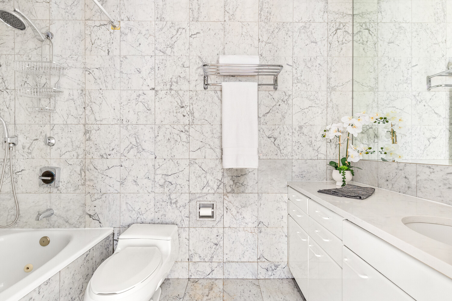 146 W 57TH Street 44F