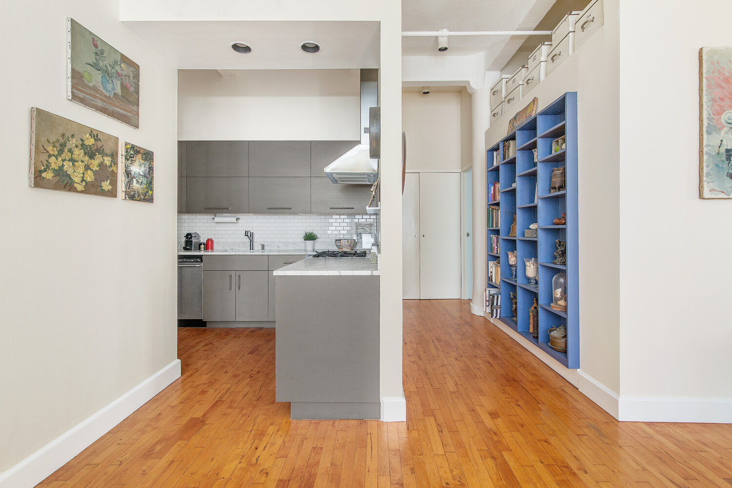 109 W 26TH Street 8B