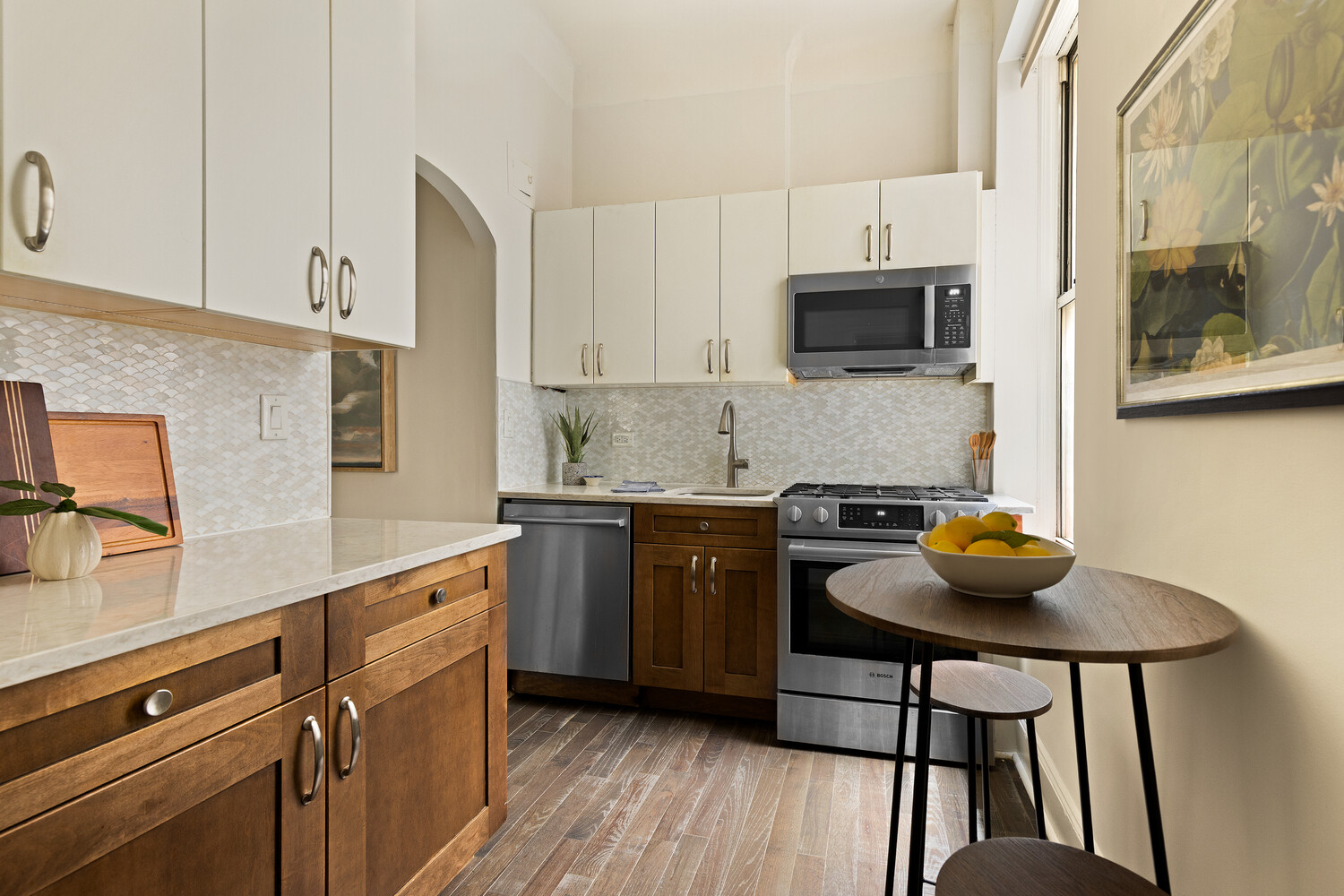 318 W 100TH Street 1D