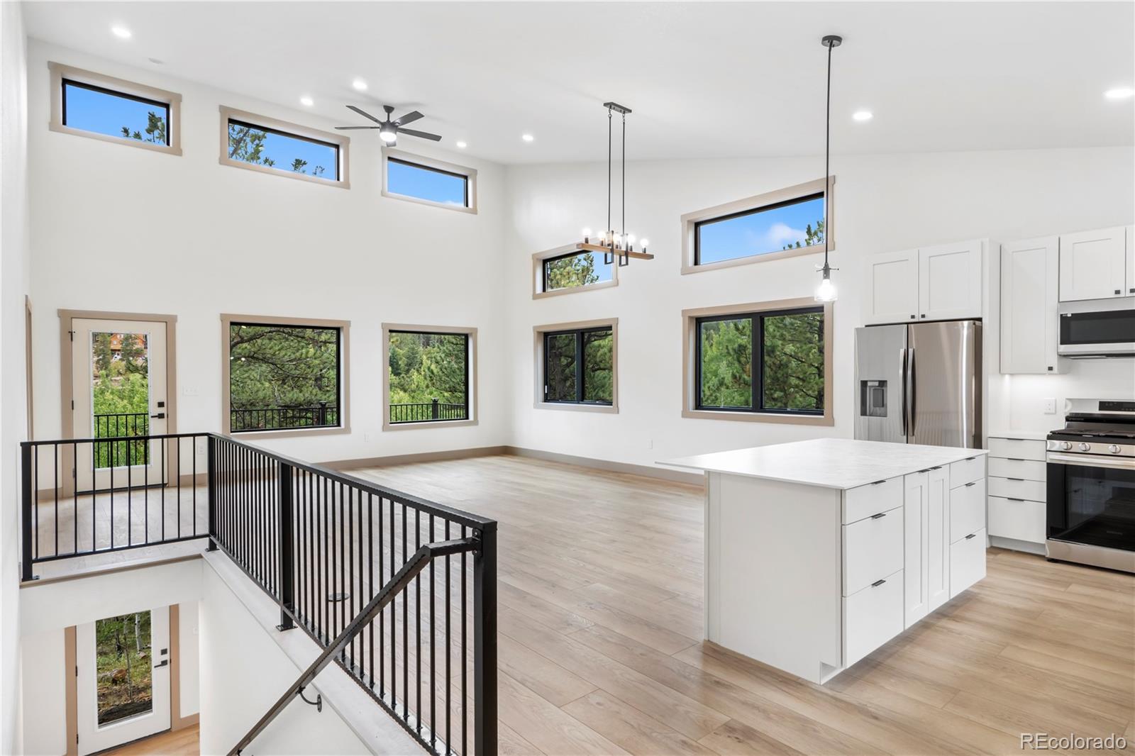 586 N Dory Lakes Drive