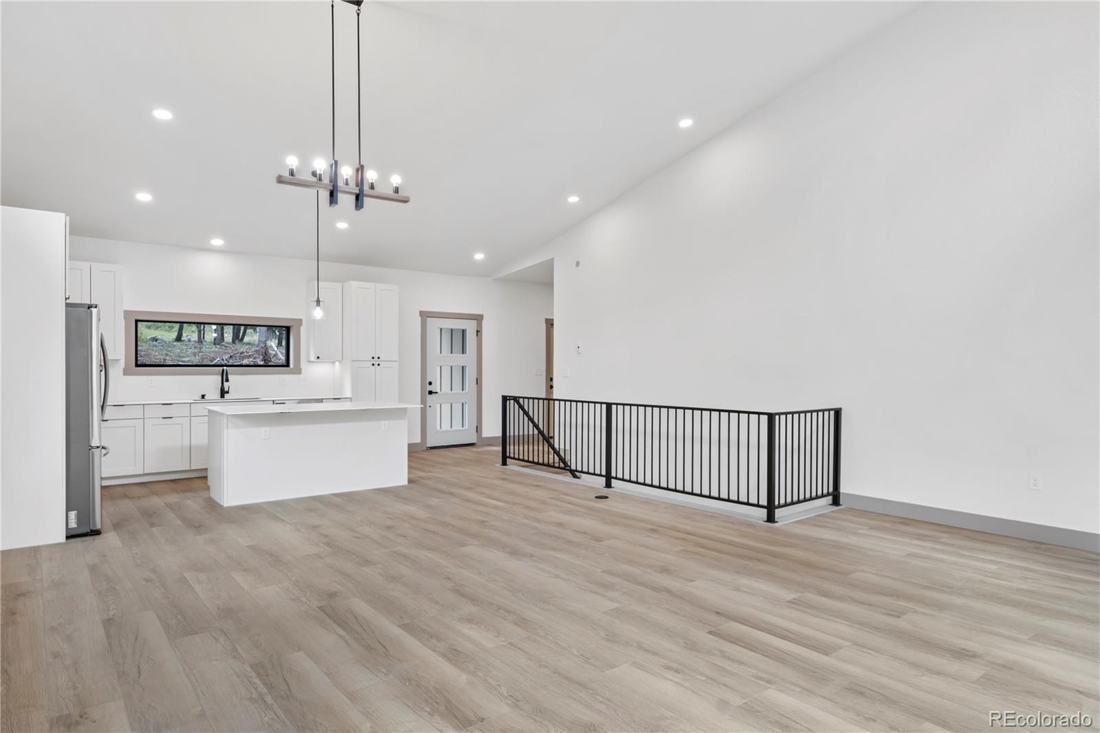 586 N Dory Lakes Drive