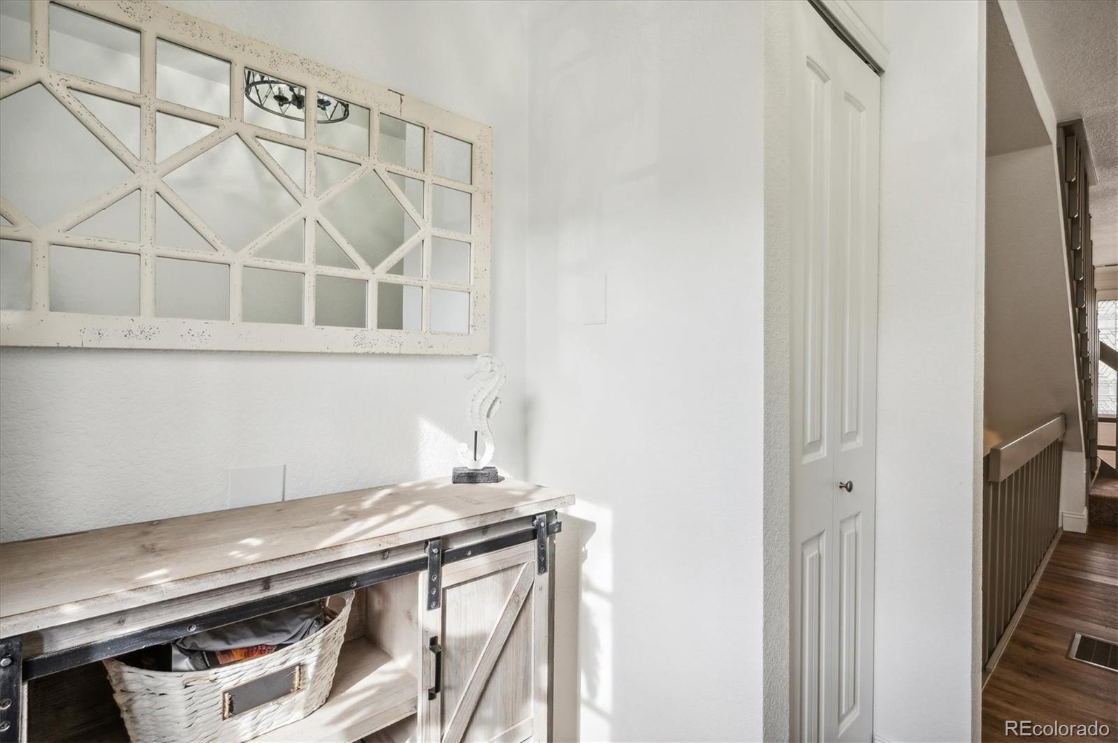 8081 S Columbine Court