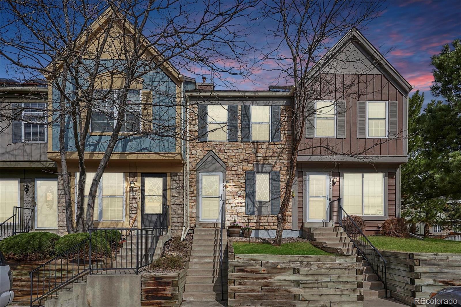 8081 S Columbine Court