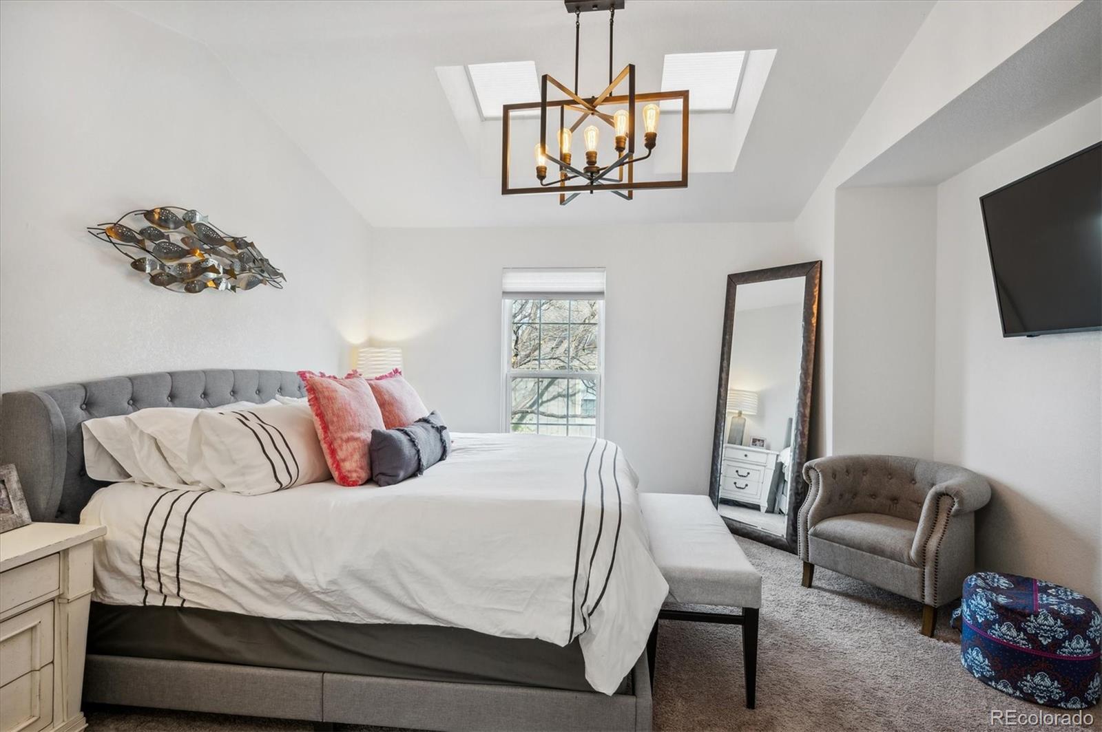 8081 S Columbine Court