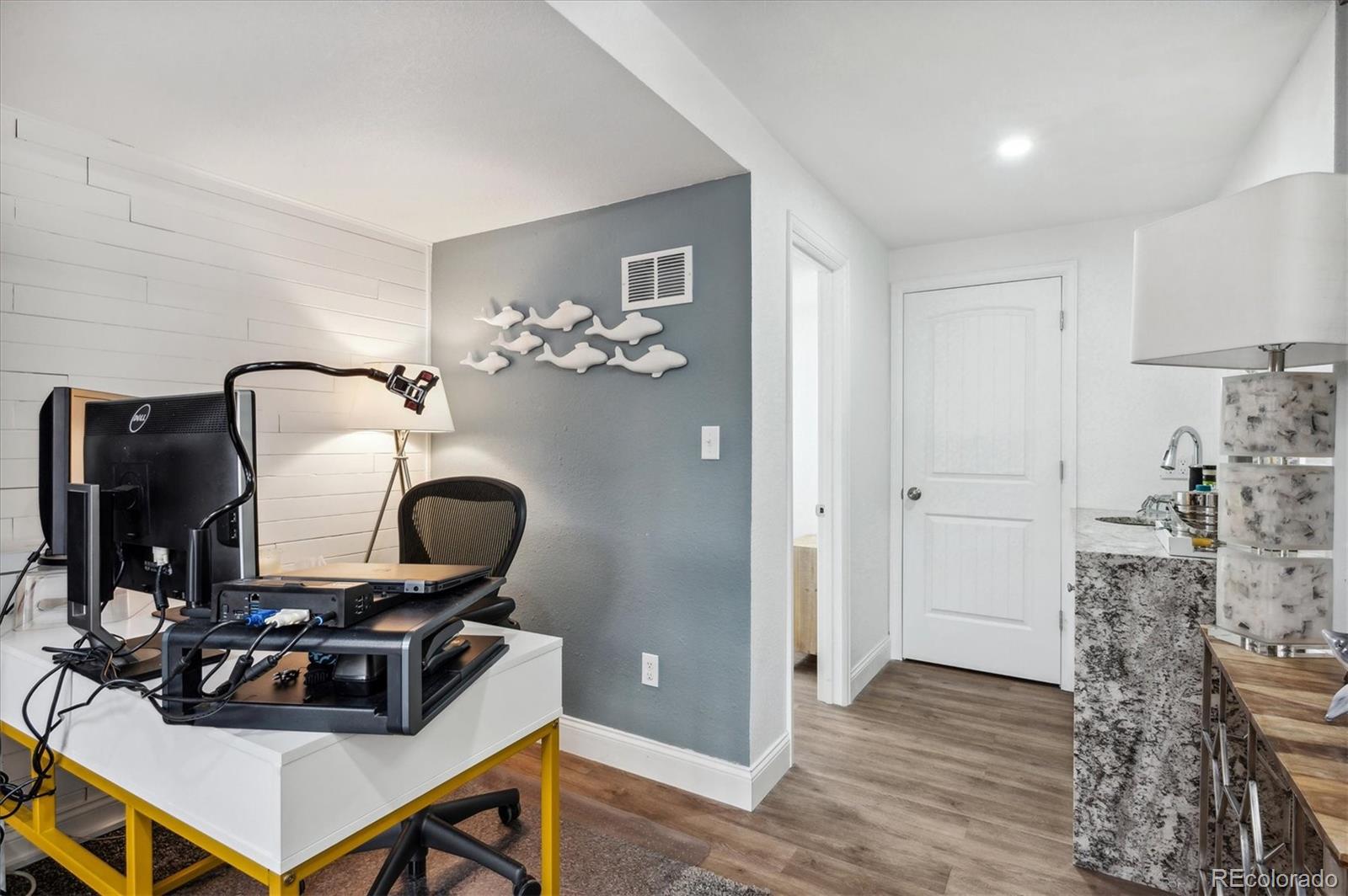 8081 S Columbine Court