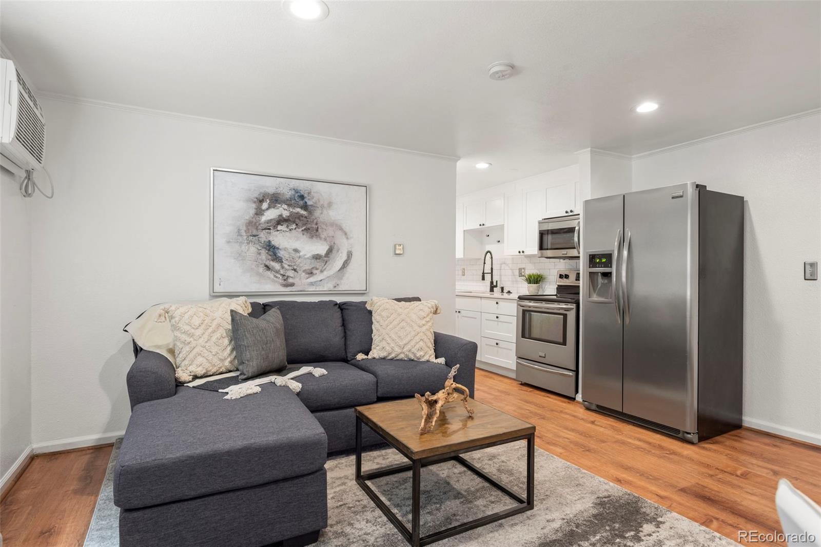 336 N Grant Street Unit: 110