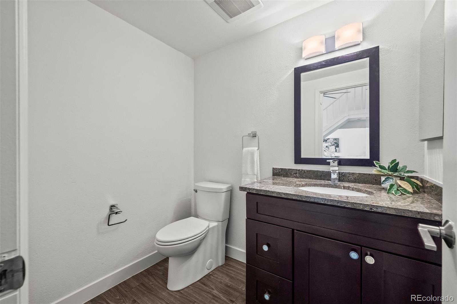 1011 Pierce Street Unit: 11