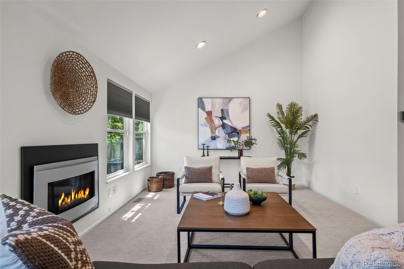 1011 Pierce Street Unit: 11