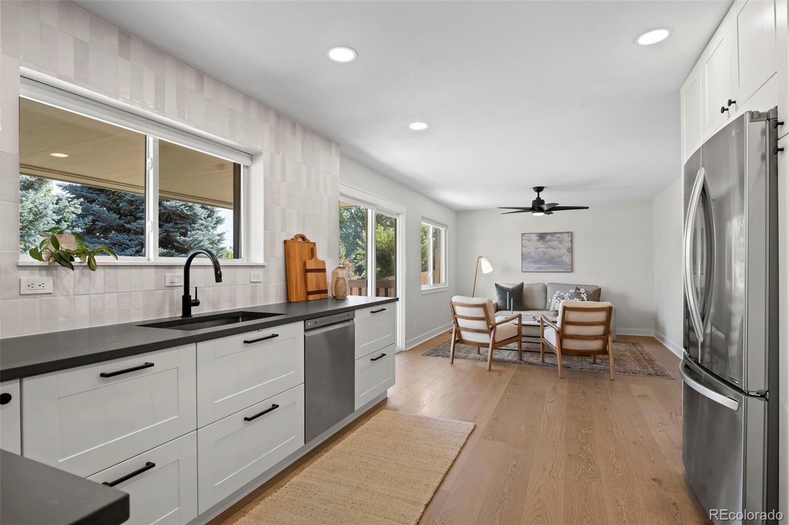 1201 Stonehaven Avenue