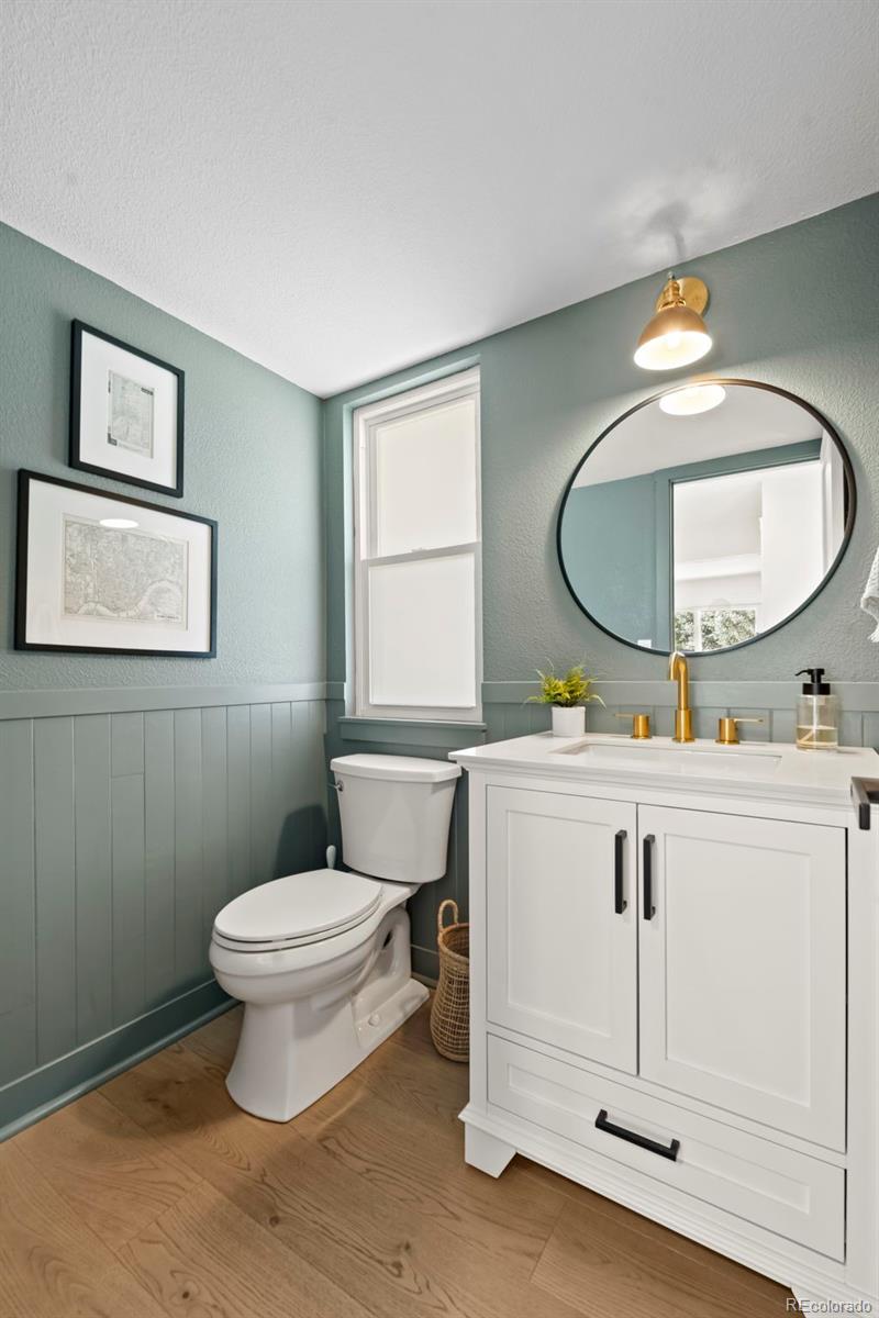 1201 Stonehaven Avenue